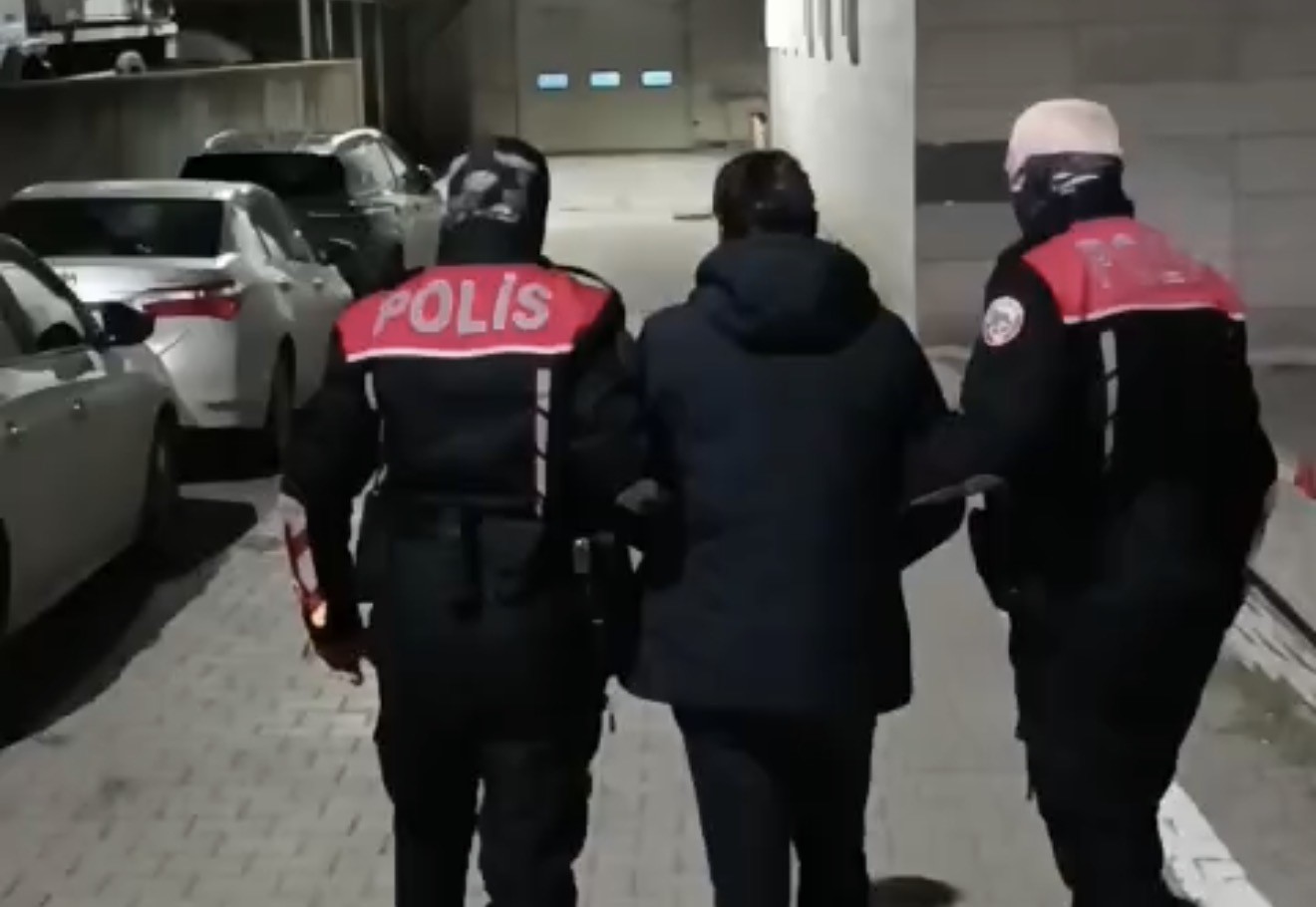 Hırsızlık suçundan kesinleşmiş hapis cezası bulunan şahıs yakalandı