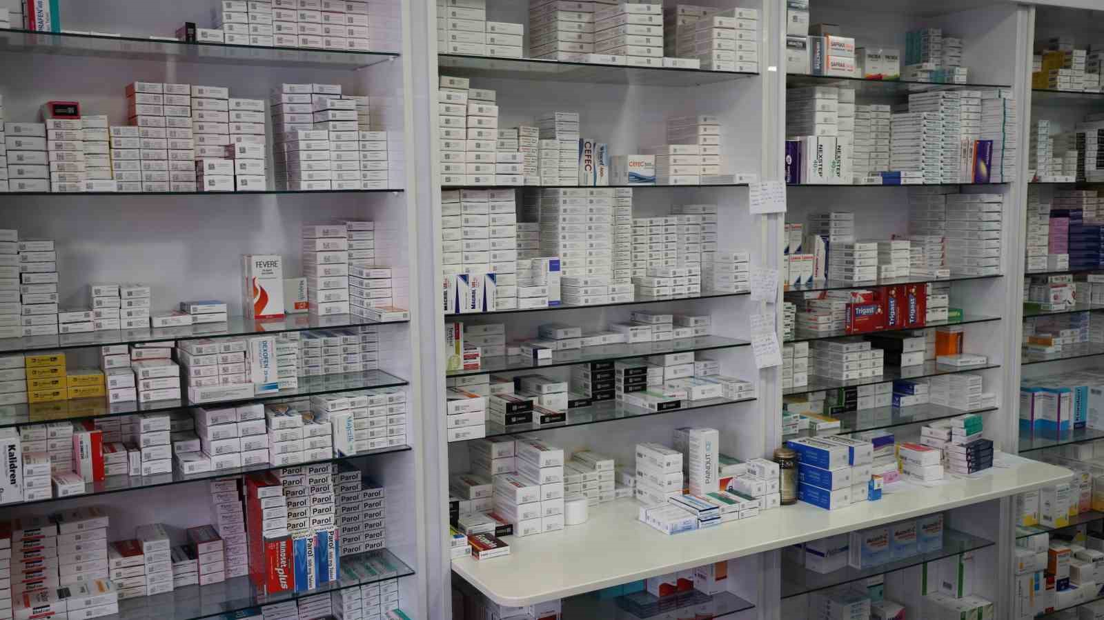 Kırşehir&rsquo;de her hastalıkta antibiyotik kullanılınca tedarik sıkıntısı oluştu
