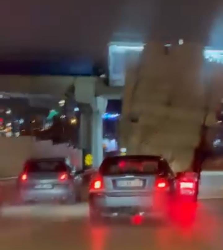 Bursa&rsquo;da tehlikeli taşımacılık kamerada
