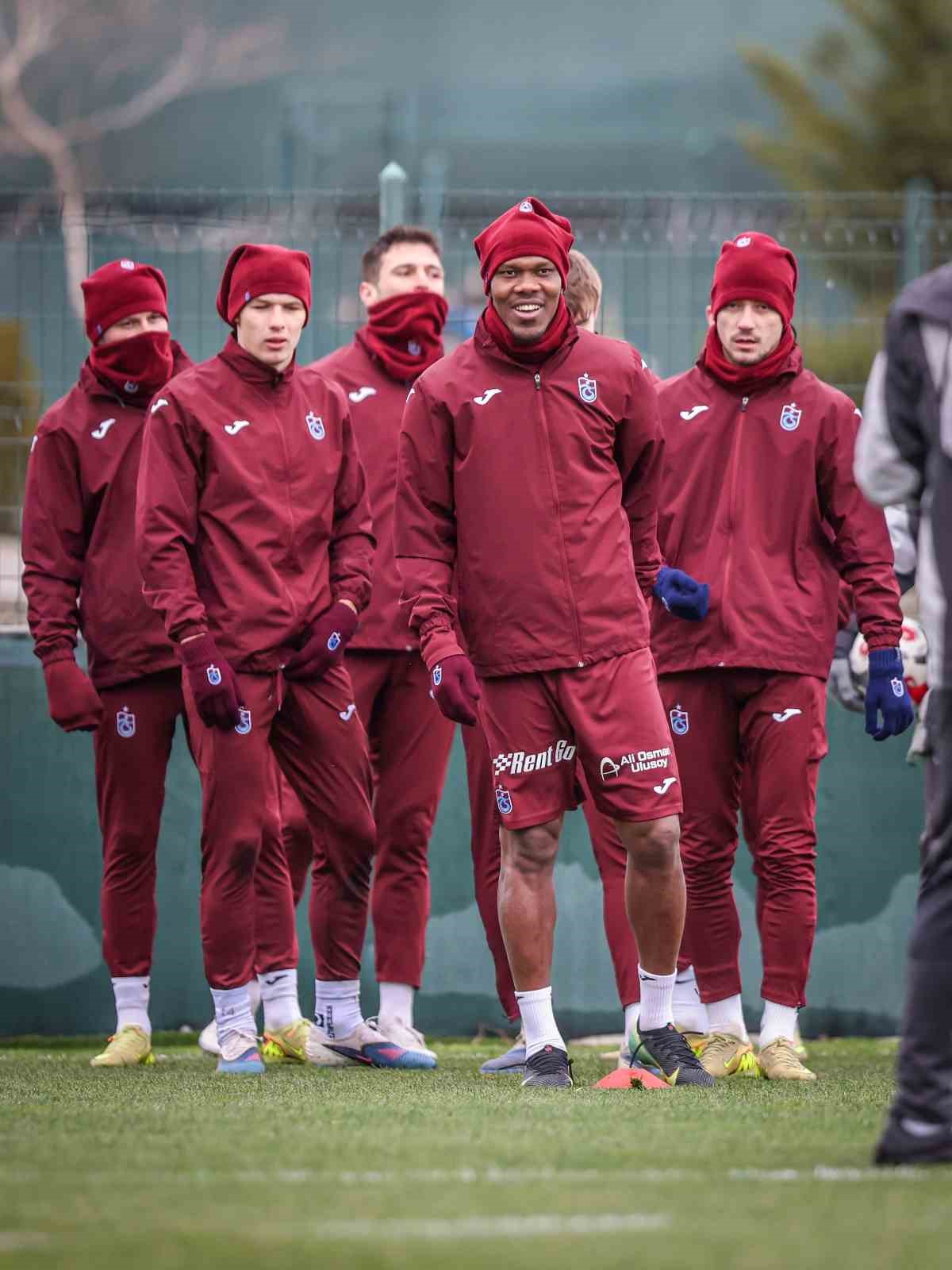 Trabzonspor Kocaeli’ye gitti
