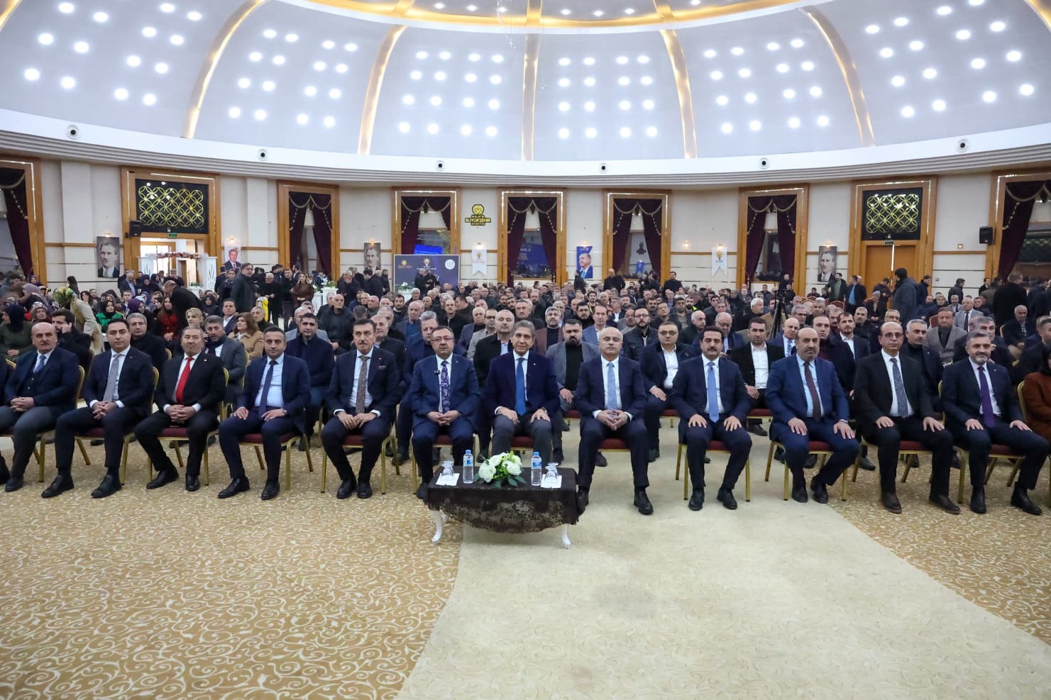 AK Partili Mustafa Demir: "Ankara&rsquo;da su yok, bu milletle bağı kopmuş belediyeciliğin sonucudur"
