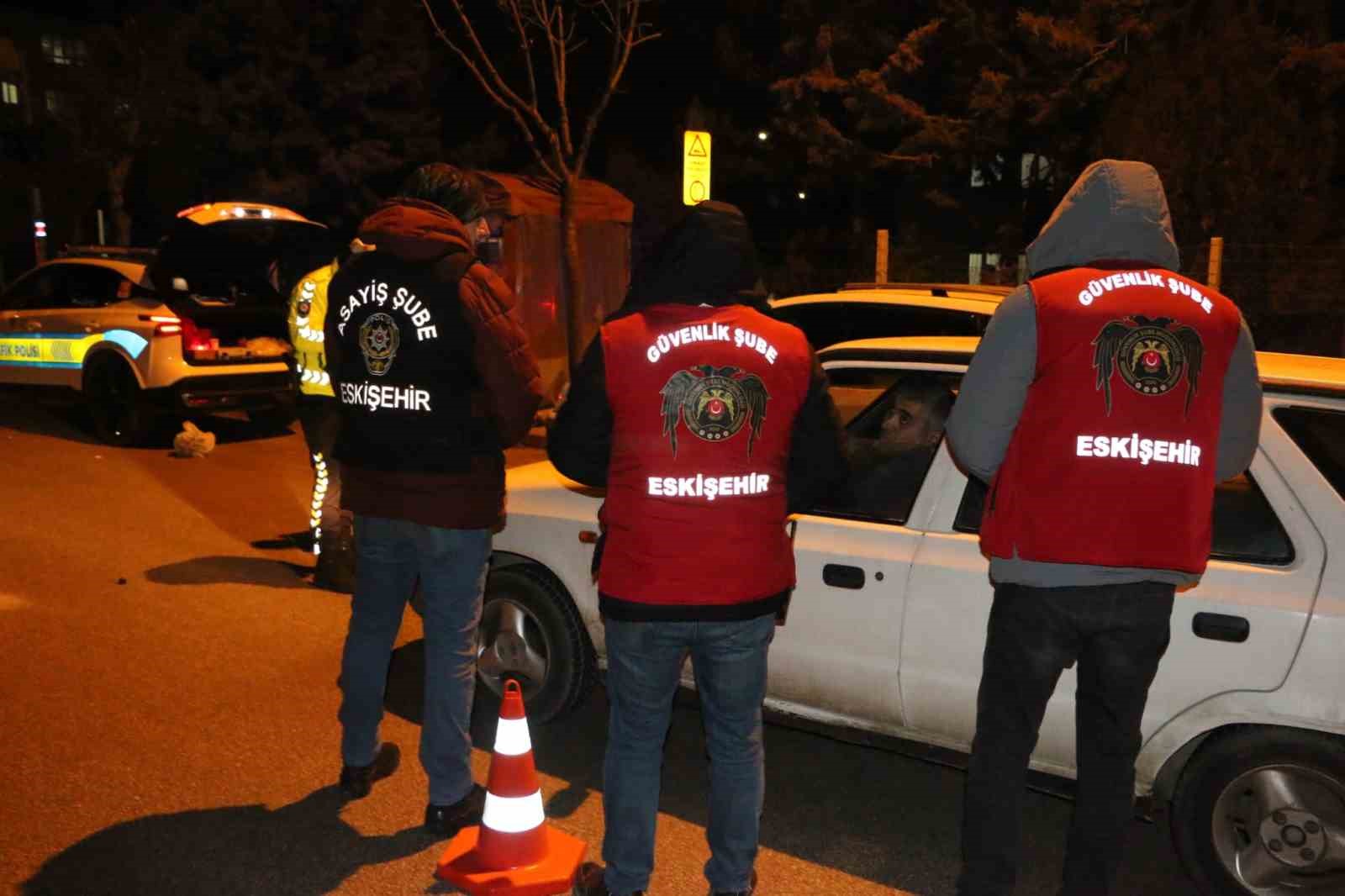 Sultandere&rsquo;de asayiş ve trafik denetimi yapıldı
