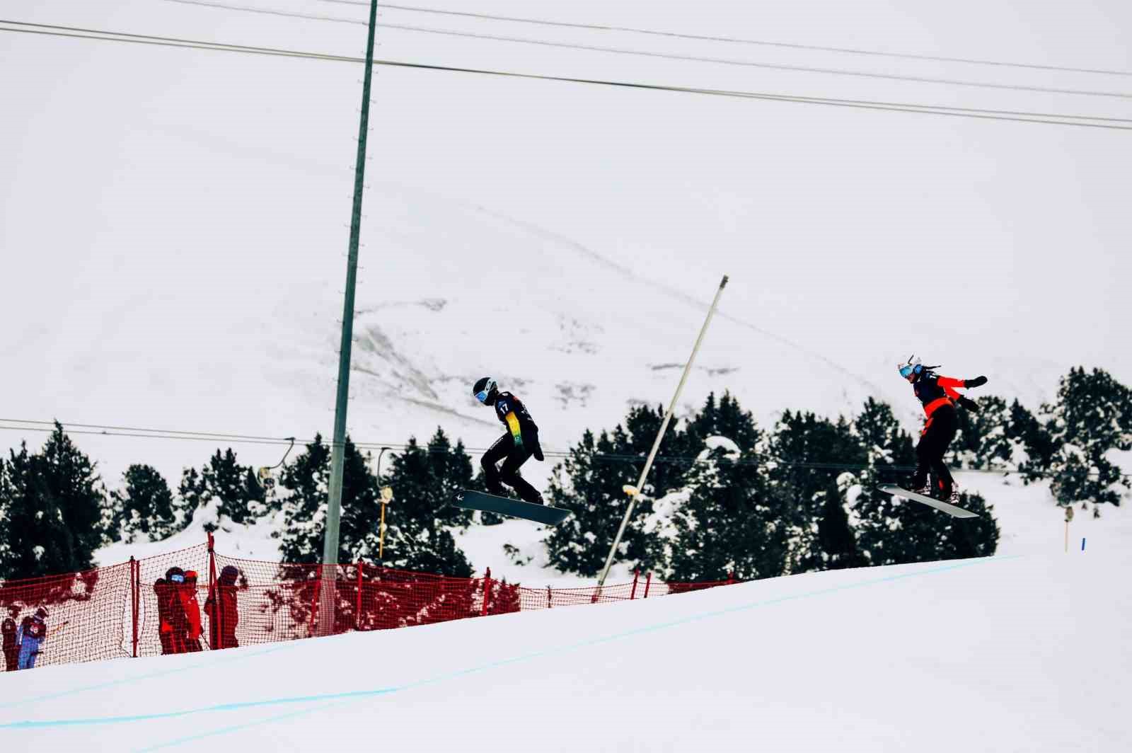 Snowboard FIS European Cup Erzincan Yarışmaları başladı

