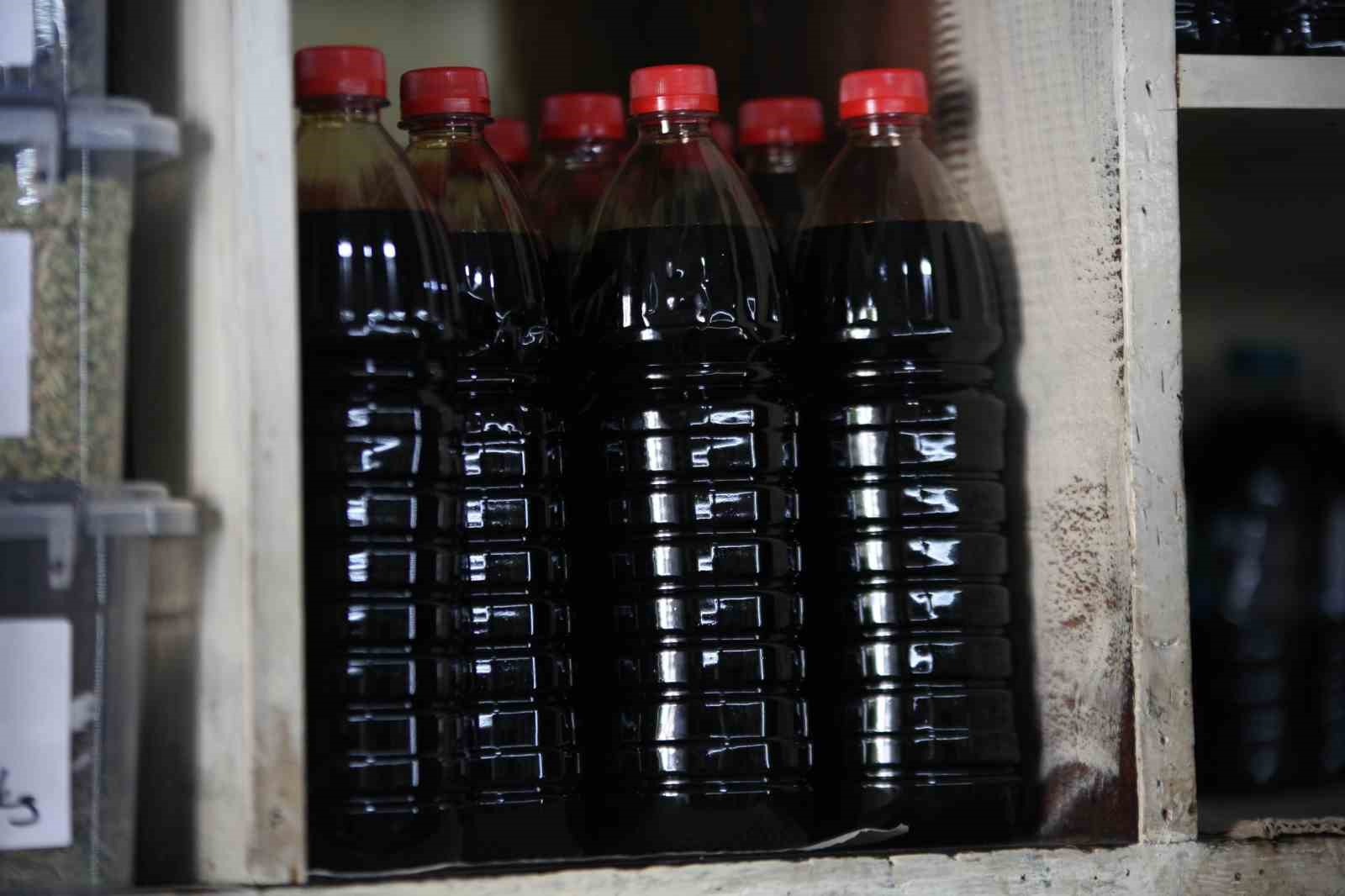 Konya&rsquo;da katrancılık mesleğini 65 yıldır yaşatıyorlar
