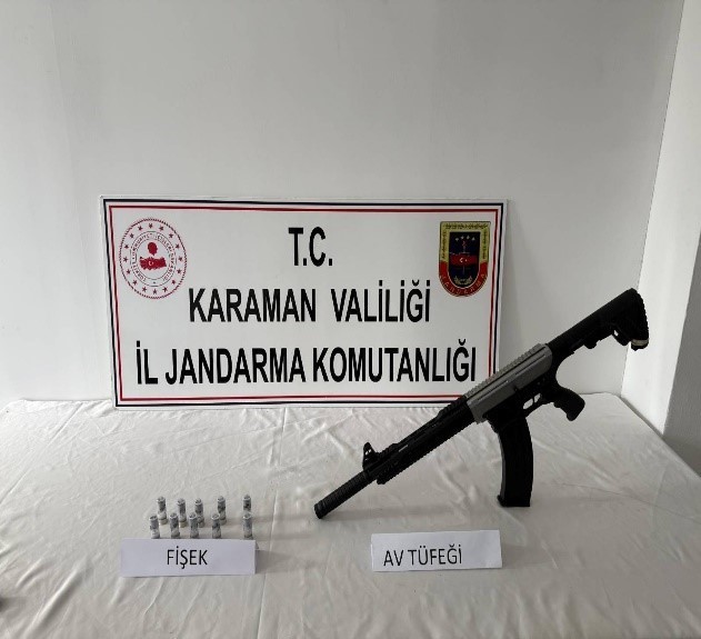 Karaman&rsquo;da pe&ccedil;ete ve sigaraya emdirilmiş uyuşturucu ele ge&ccedil;irildi: 12 tutuklama
