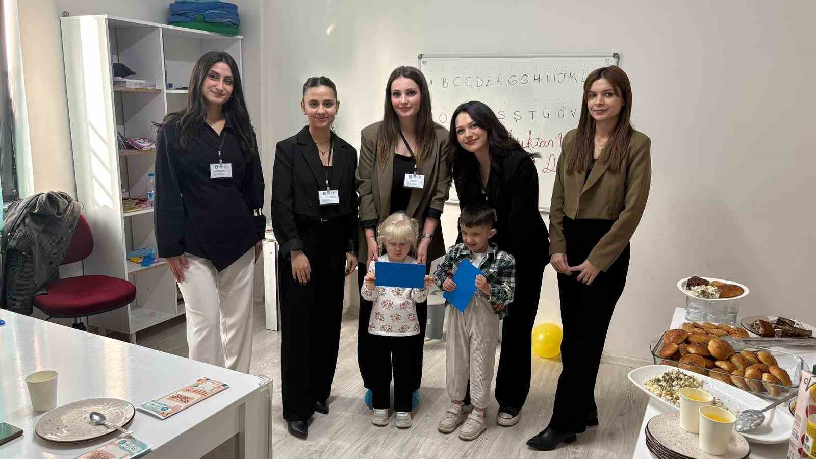 Burhaniye de Üniversiteliler önemli bir projeye daha imza attı