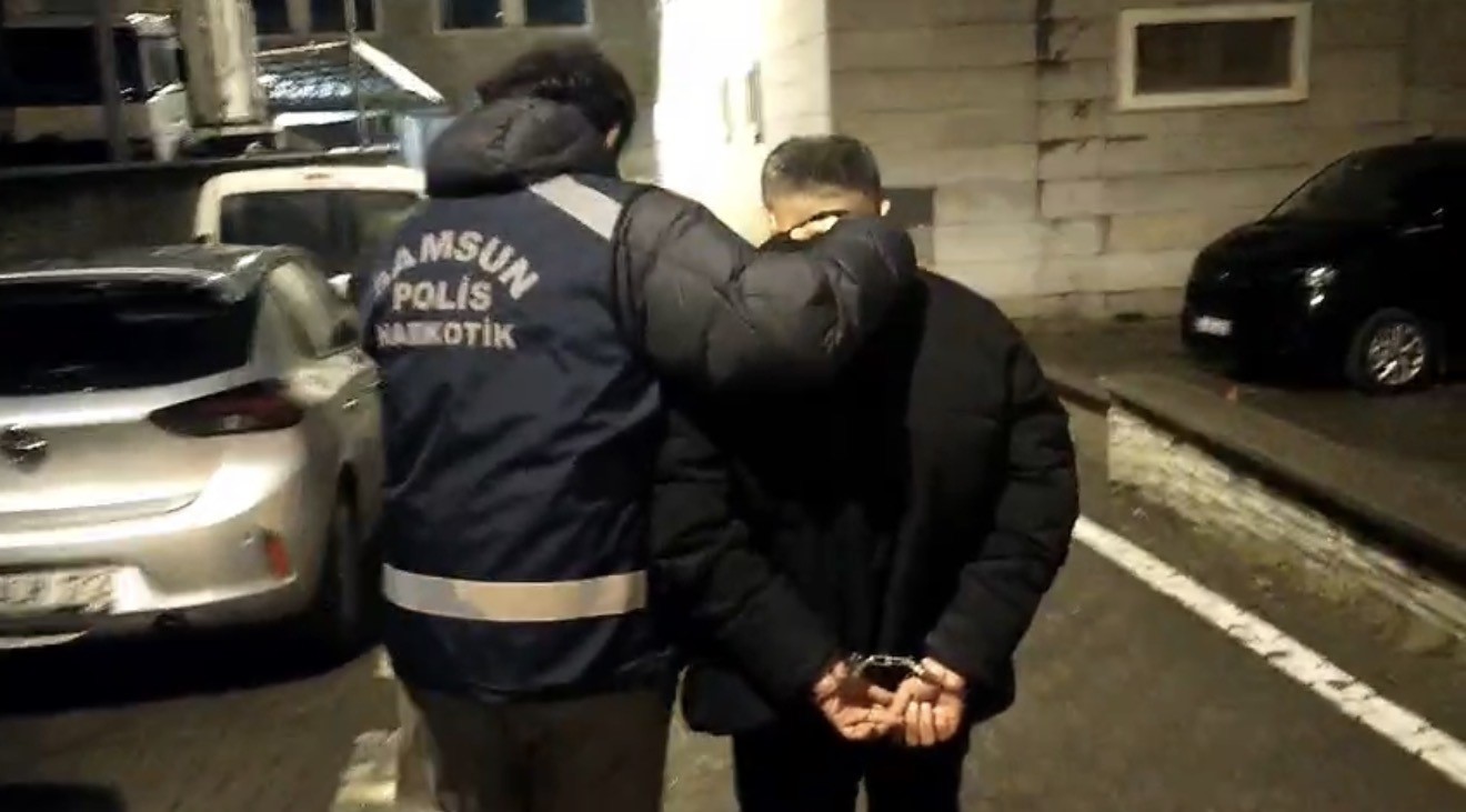 Samsun’da uyuşturucu suçundan 18 yıl 9 ay hapis cezası bulunan şahıs yakalandı