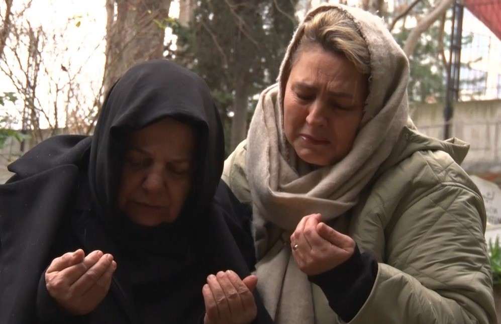 G&uuml;ng&ouml;ren&rsquo;de &ouml;ld&uuml;r&uuml;len Atlas &Ccedil;ağlayan&rsquo;ın yakınları kabri başında dua etti
