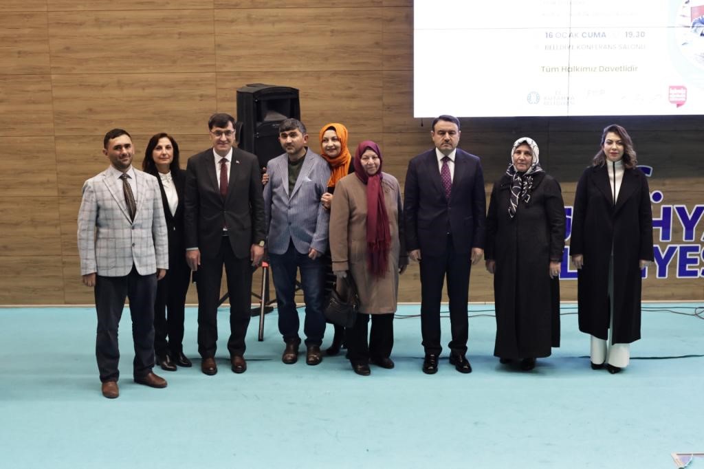 Başkan Kahveci: "2025 yılı boyunca 116 etkinlikte Sıtkı Usta&rsquo;nın adını yaşatmanın gururunu taşıyoruz"
