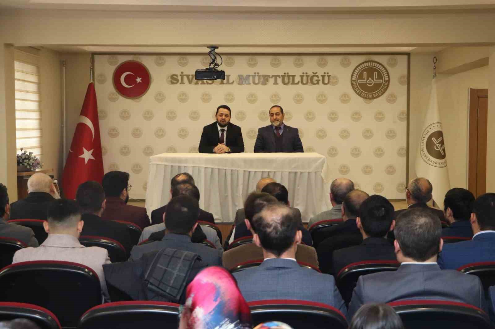 Sivas&rsquo;ta din g&ouml;revlilerine Kur&rsquo;an tilaveti eğitimi verildi
