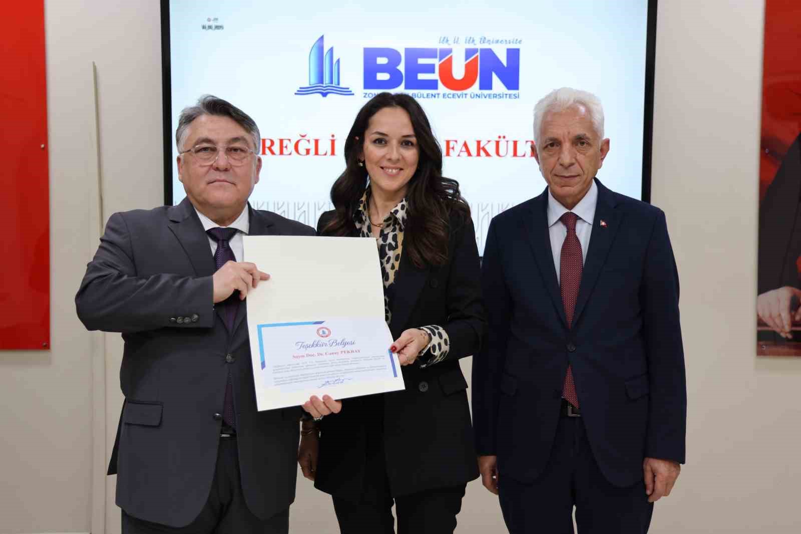 BEUN Ereğli Eğitim Fak&uuml;ltesi 2025-2026 Akademik Kurulu ger&ccedil;ekleştirildi
