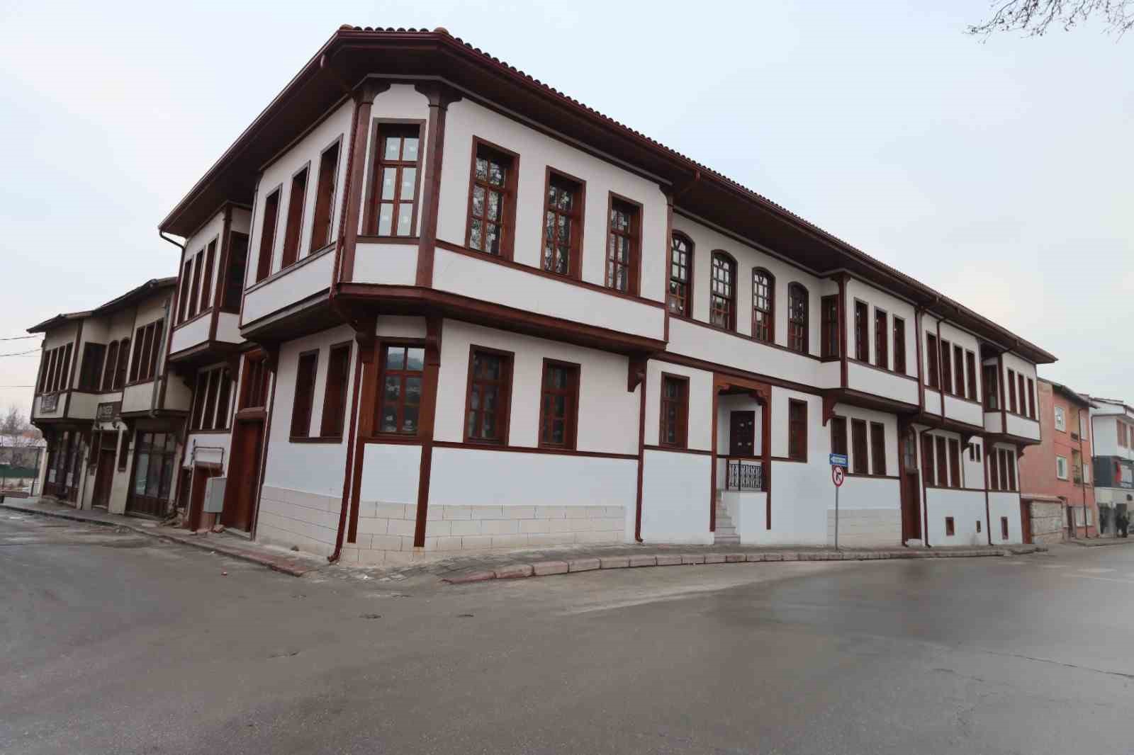 K&uuml;tahya İl &Ouml;zel İdaresi&rsquo;nden k&uuml;lt&uuml;r ve sanata yeni mek&acirc;nlar
