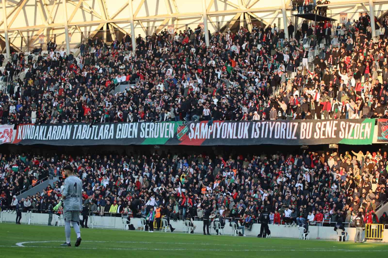 TFF 3. Lig: Karşıyaka: 0 - Belediye K&uuml;tahyaspor: 1
