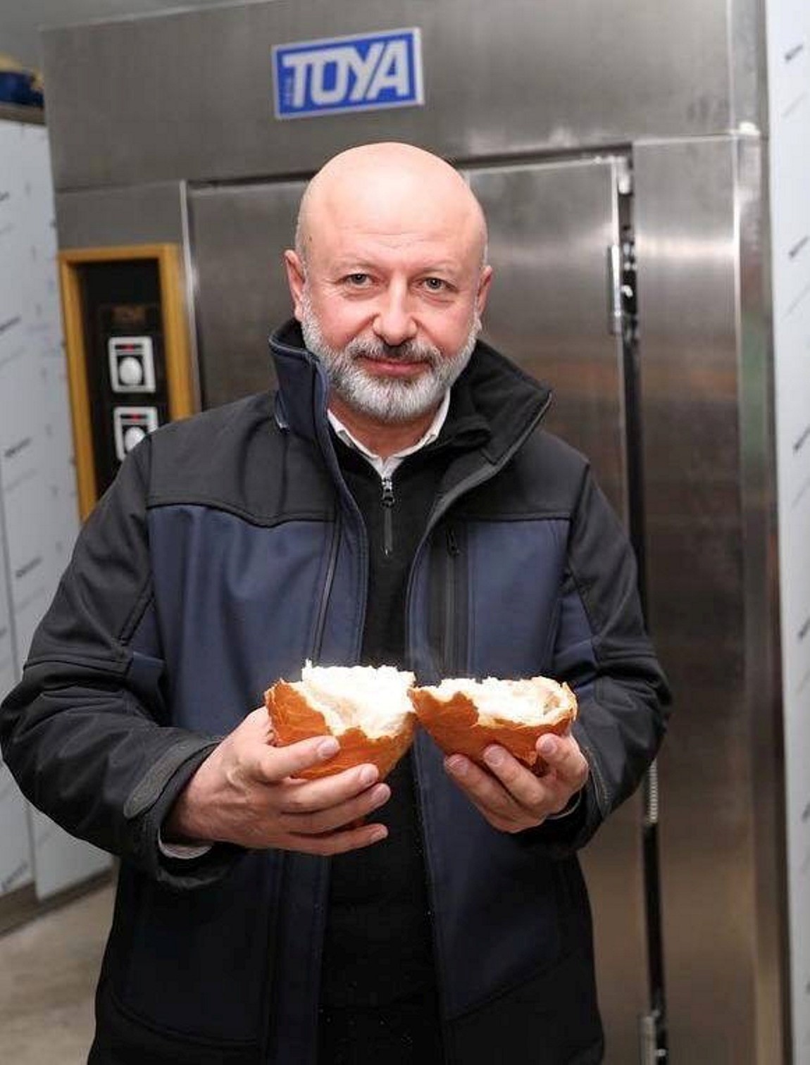 Başkan &Ccedil;olakbayrakdar: "Hemşehrilerimizin sağlığı ve g&uuml;venliği &ouml;nceliğimizdir"
