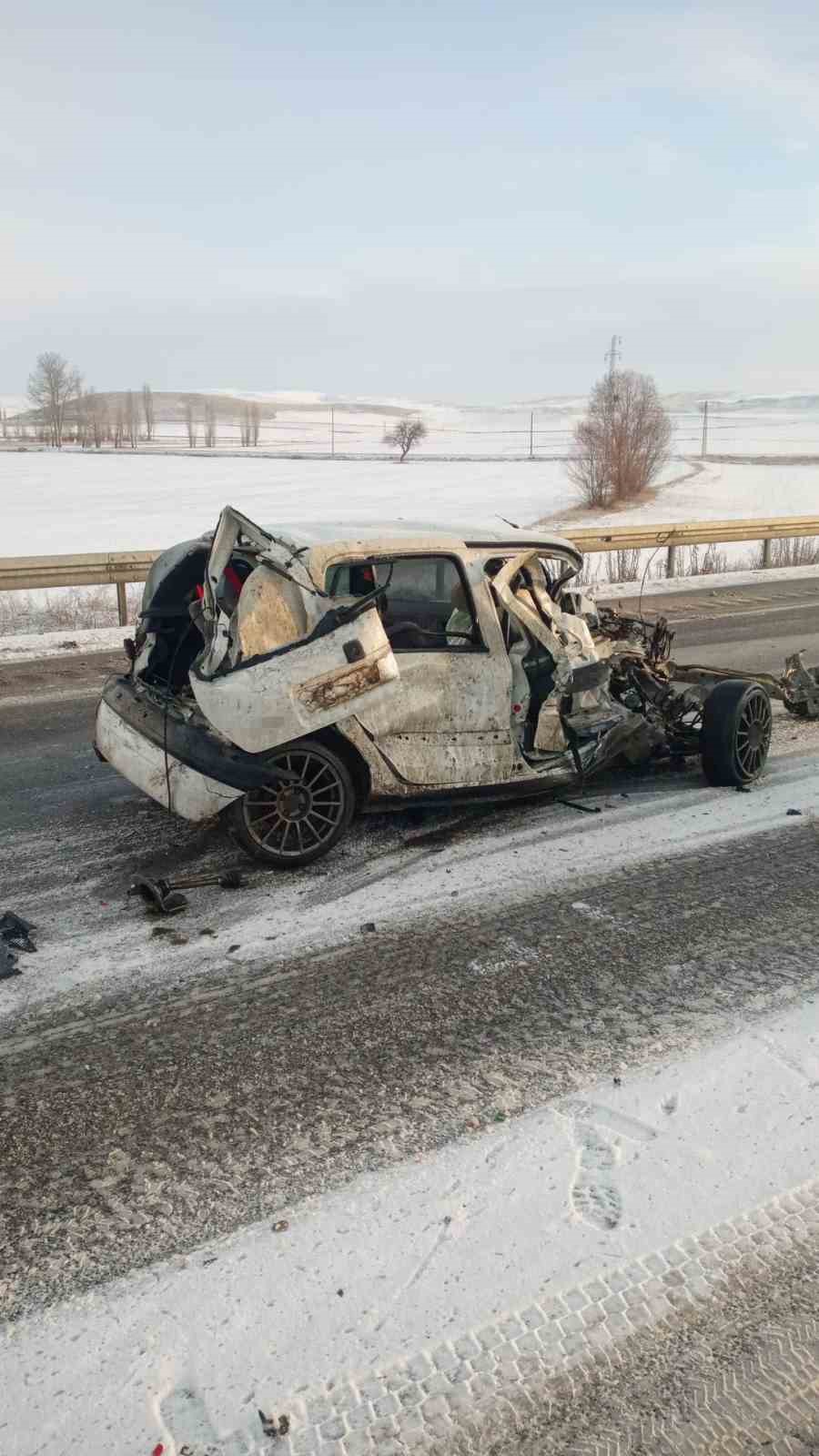 Yozgat’ta zincirleme kazada 3 kişi yaralandı