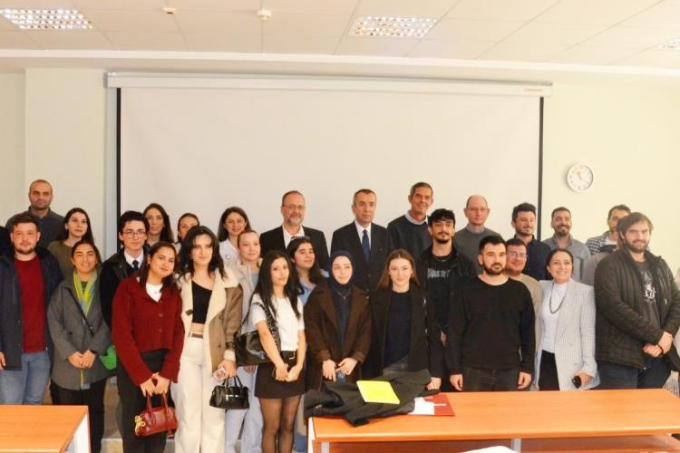 Ziraat ve Doğa Bilimleri Fak&uuml;ltesinde kariyer etkinliği ger&ccedil;ekleştirildi
