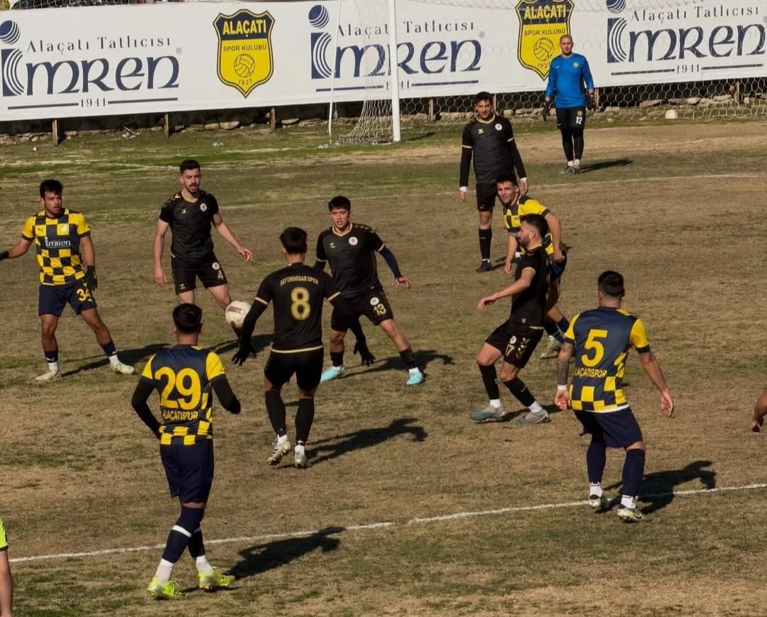 İmren Alaçatıspor sahasında kazandı