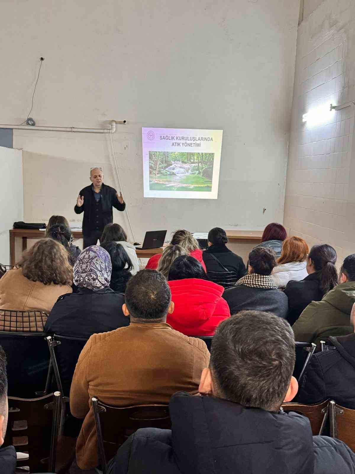 Aydın Atat&uuml;rk Devlet Hastanesi&rsquo;nde yeni personele oryantasyon eğitimi
