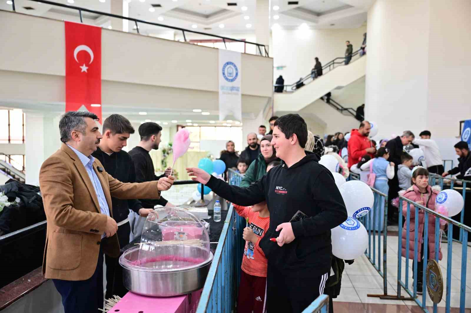 Yıldırım&rsquo;da karne şenliği başladı

