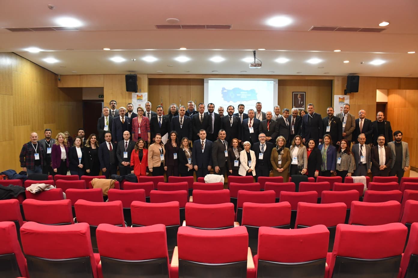 Kent Konseyi Başkanı Sevin&ccedil; Baykan &Ouml;zden Balıkesir&rsquo;i gururlandırdı
