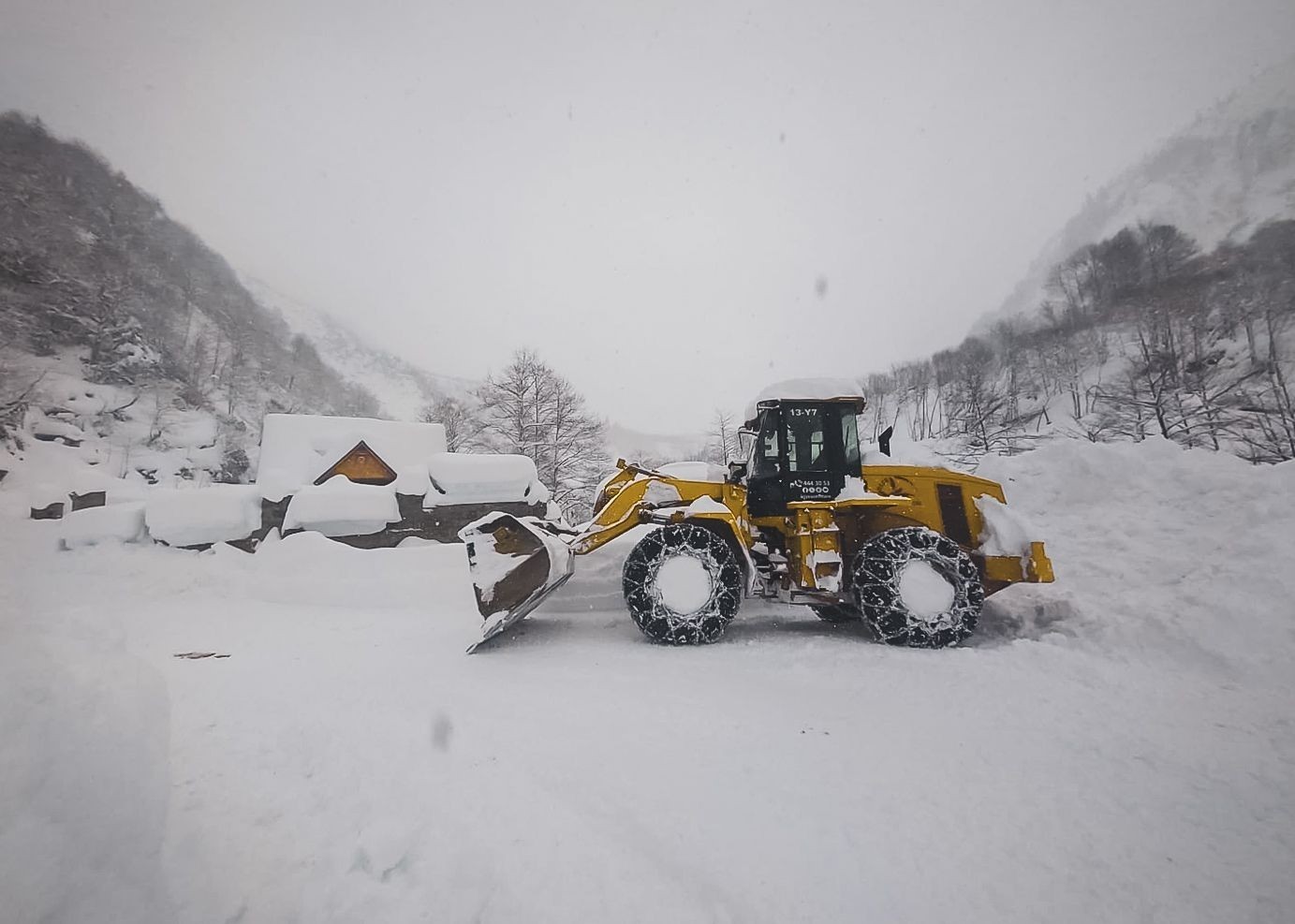 Rize’de 17 köy yolu kar nedeniyle ulaşıma kapandı