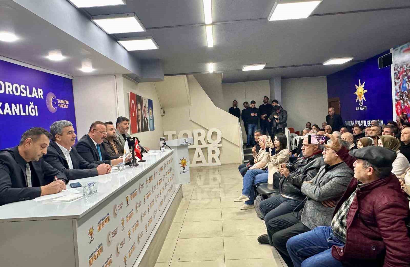 AK Parti&rsquo;li &Ccedil;okkeser&rsquo;den Toroslar Belediyesine sert tepki: "&Uuml;retici aleyhine karar alındı"
