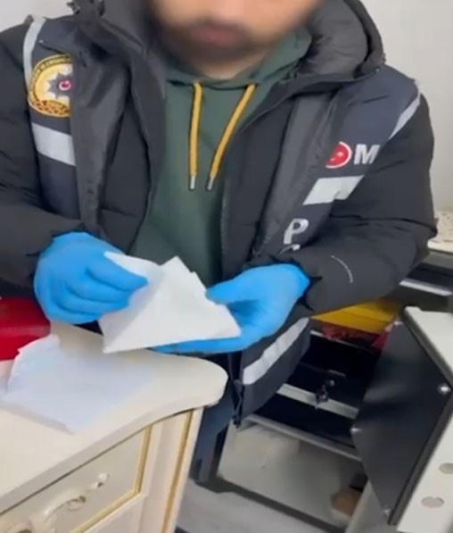 Edirne&rsquo;de tefecilik operasyonu: 2 tutuklama
