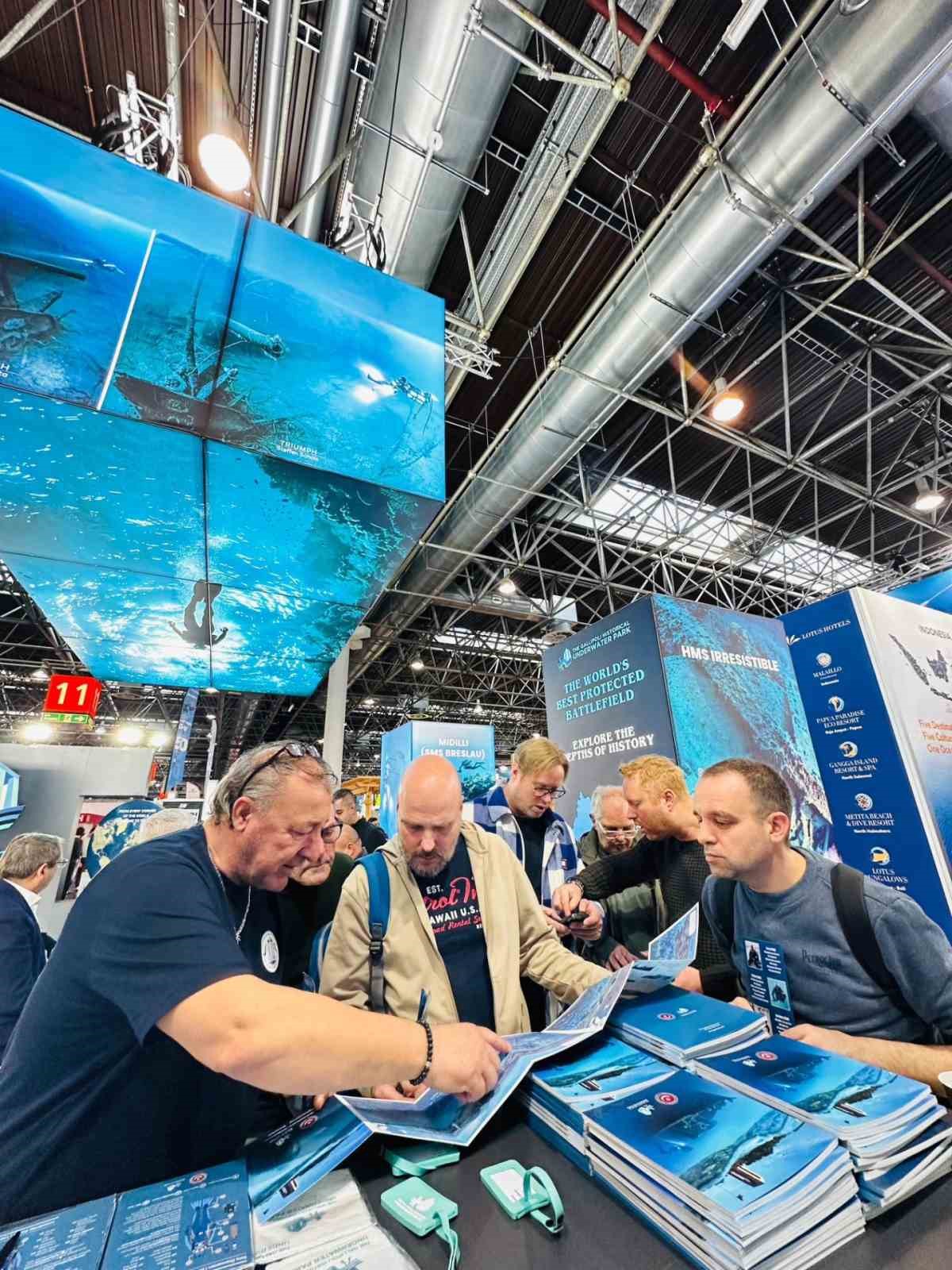 Tarihi Alan Başkanlığı d&uuml;nyanın en b&uuml;y&uuml;k yat ve su altı sporları fuarında
