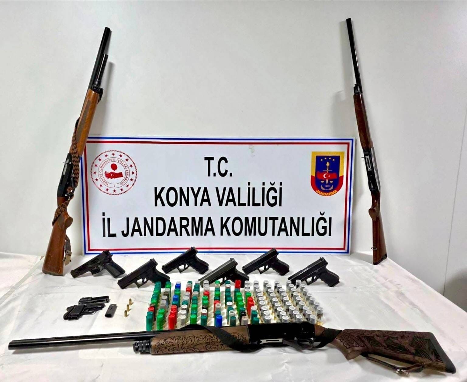 Konya’da silah operasyonu: 2 tutuklama