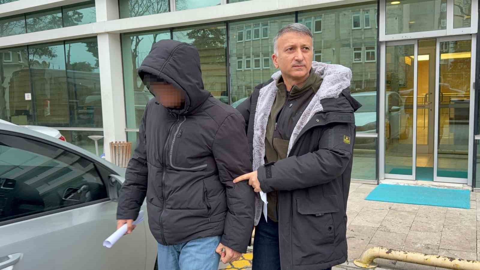 Samsun’da 1 kişiyi bıçaklayan çocuğa ev hapsi