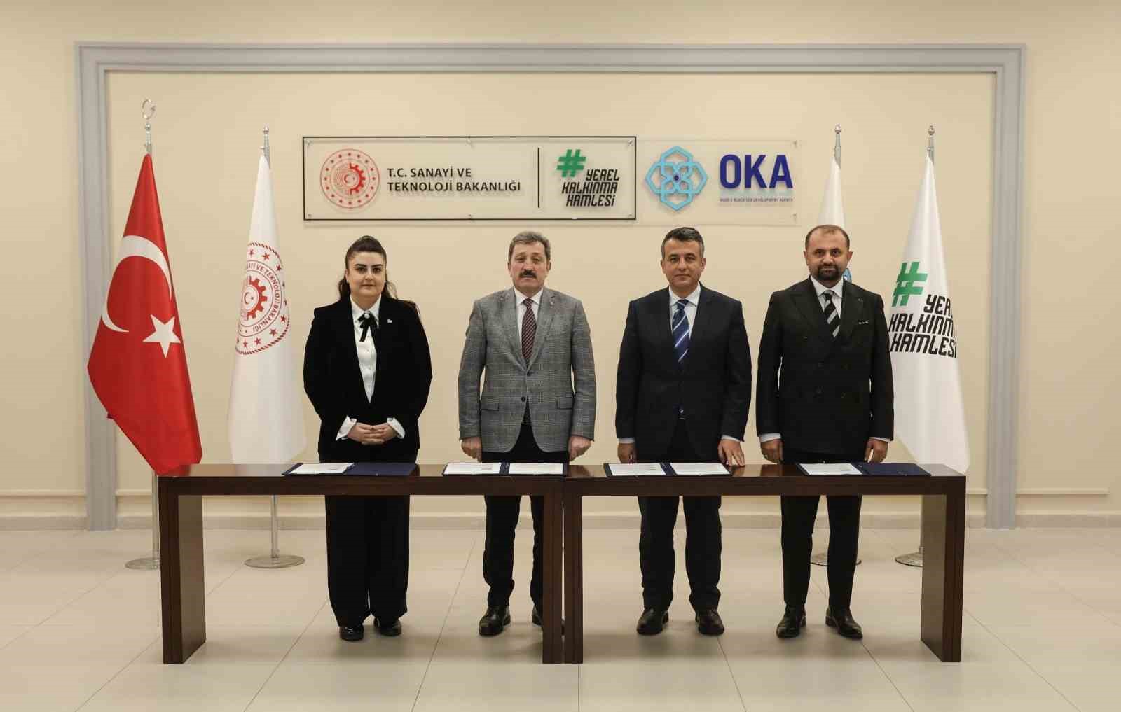 HASD&Ouml;V&rsquo;de imzalar atıldı: Yılda 800 bin par&ccedil;a tıbbi alet &uuml;retecek
