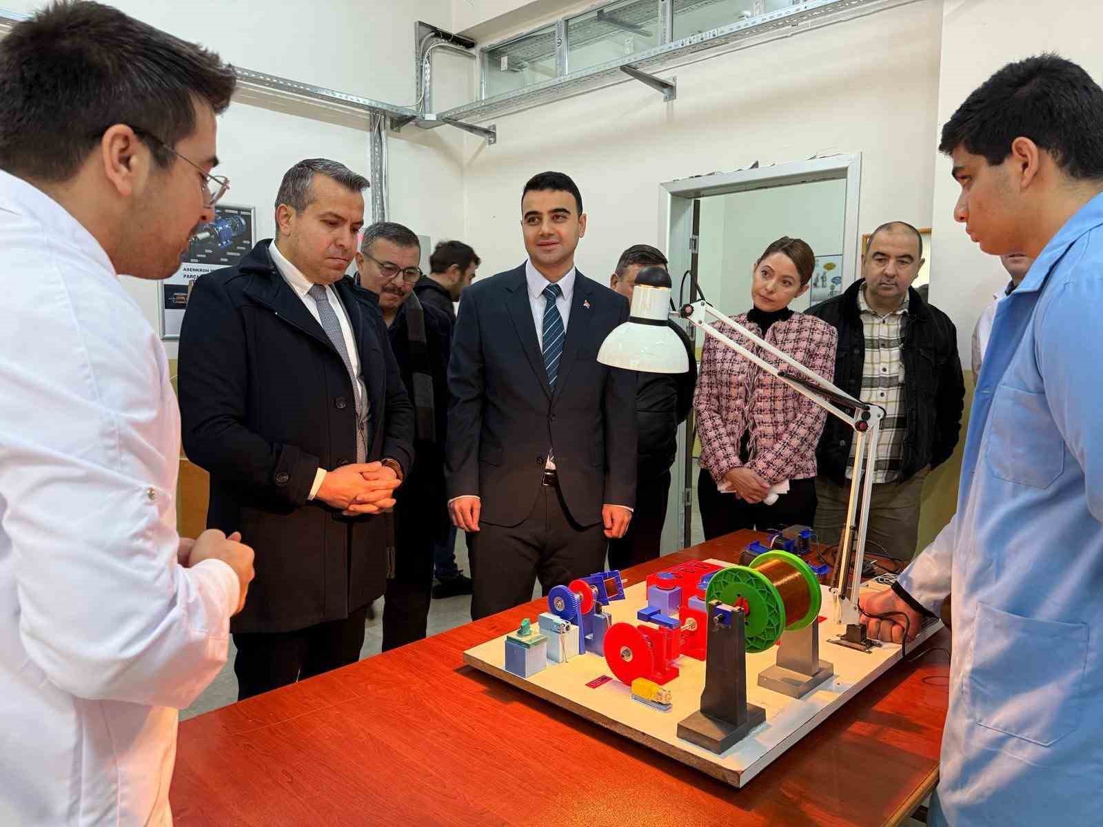 Bilecik&rsquo;te 3 boyutlu eğitim &ccedil;alışmaları sergiyle tanıtıldı
