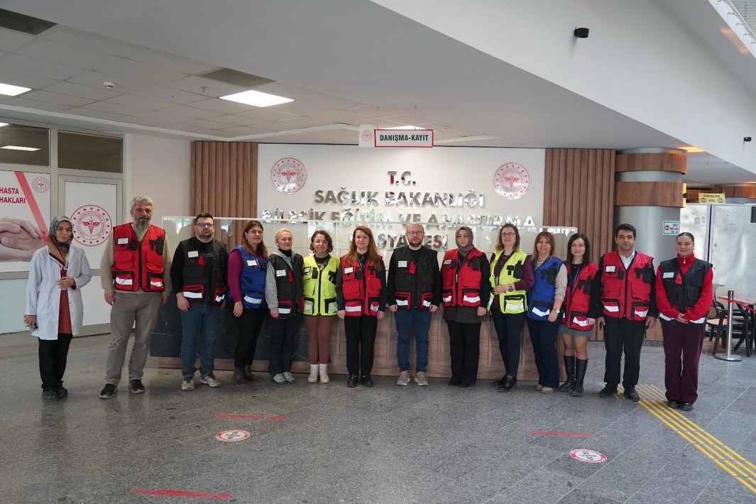 Bilecik Eğitim ve Araştırma Hastanesi&rsquo;nde kırmızı kod tatbikatı ger&ccedil;ekleştirildi
