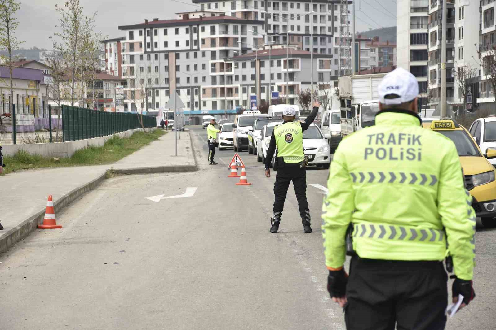 Ordu’da bir haftada yaklaşık 12 bin araç ve sürücüsü denetlendi