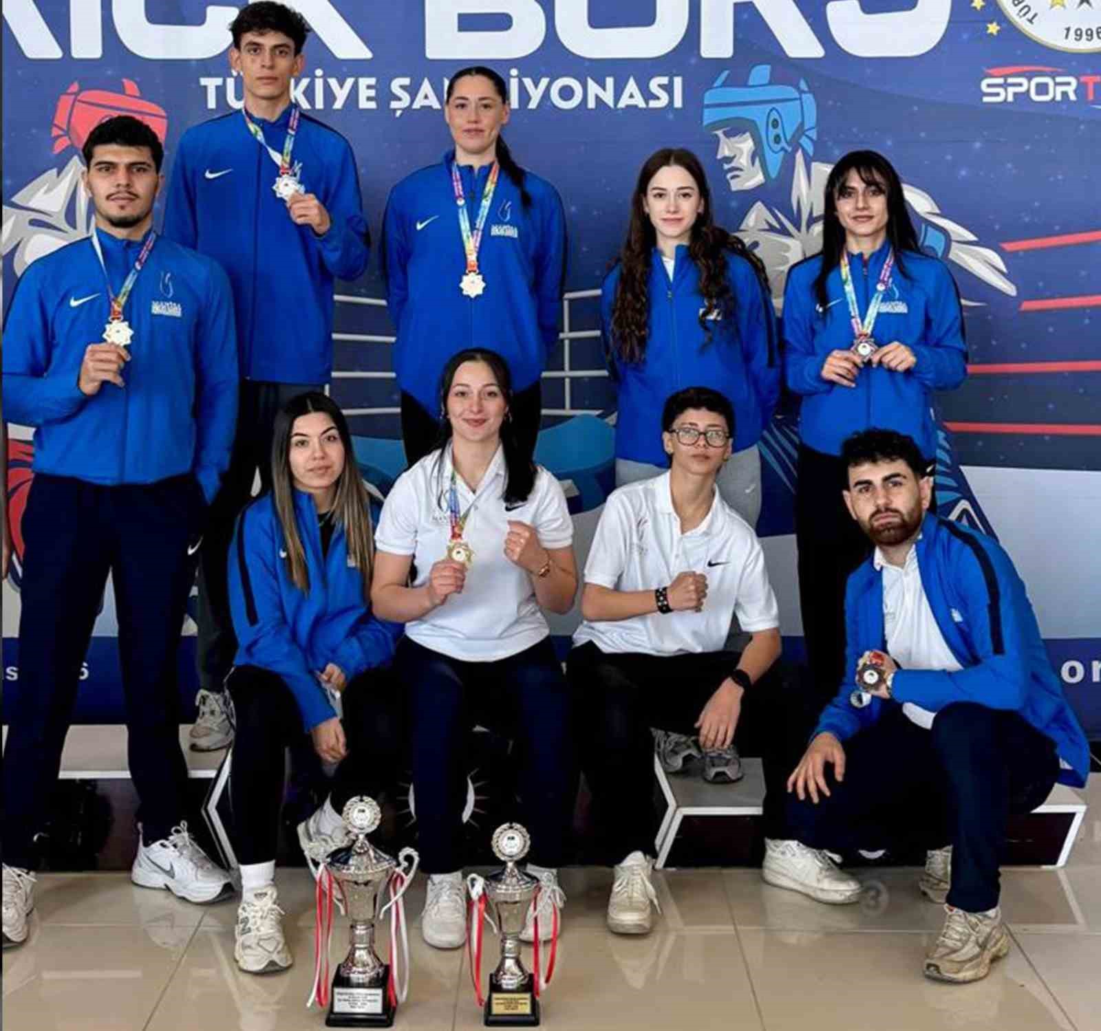 &Uuml;niversitelerarası Kick Boks T&uuml;rkiye Şampiyonası&rsquo;nda MCB&Uuml;&rsquo;den b&uuml;y&uuml;k başarı
