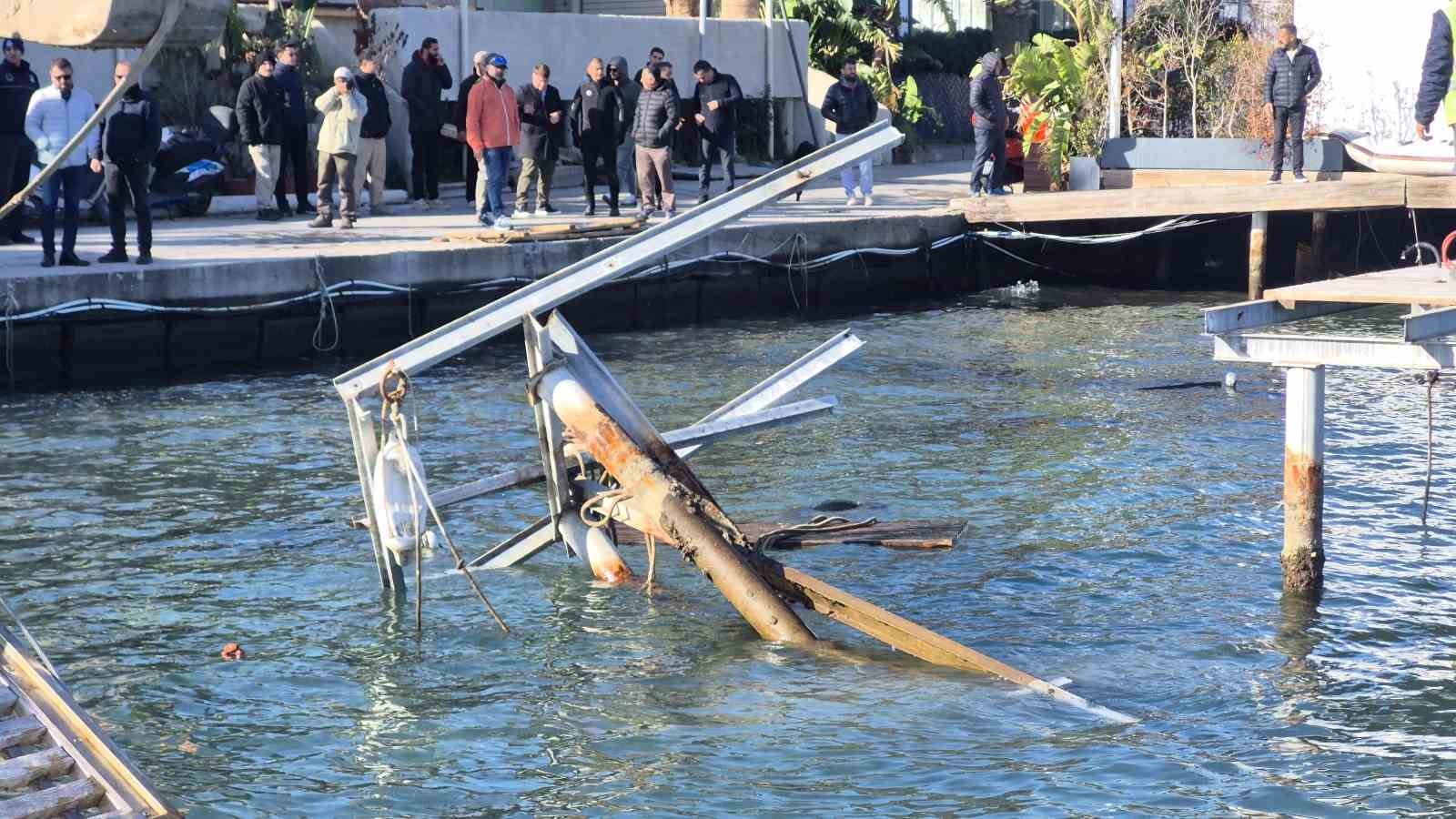 Bodrum&rsquo;daki ka&ccedil;ak Liman 10 yıl sonra yıkılıyor
