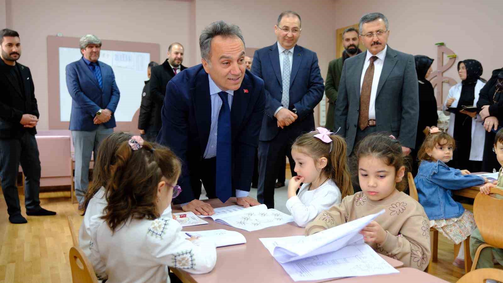 Tokat&rsquo;ın tarihi, okul &ouml;ncesi &ccedil;ocuklara boyamayla &ouml;ğretildi
