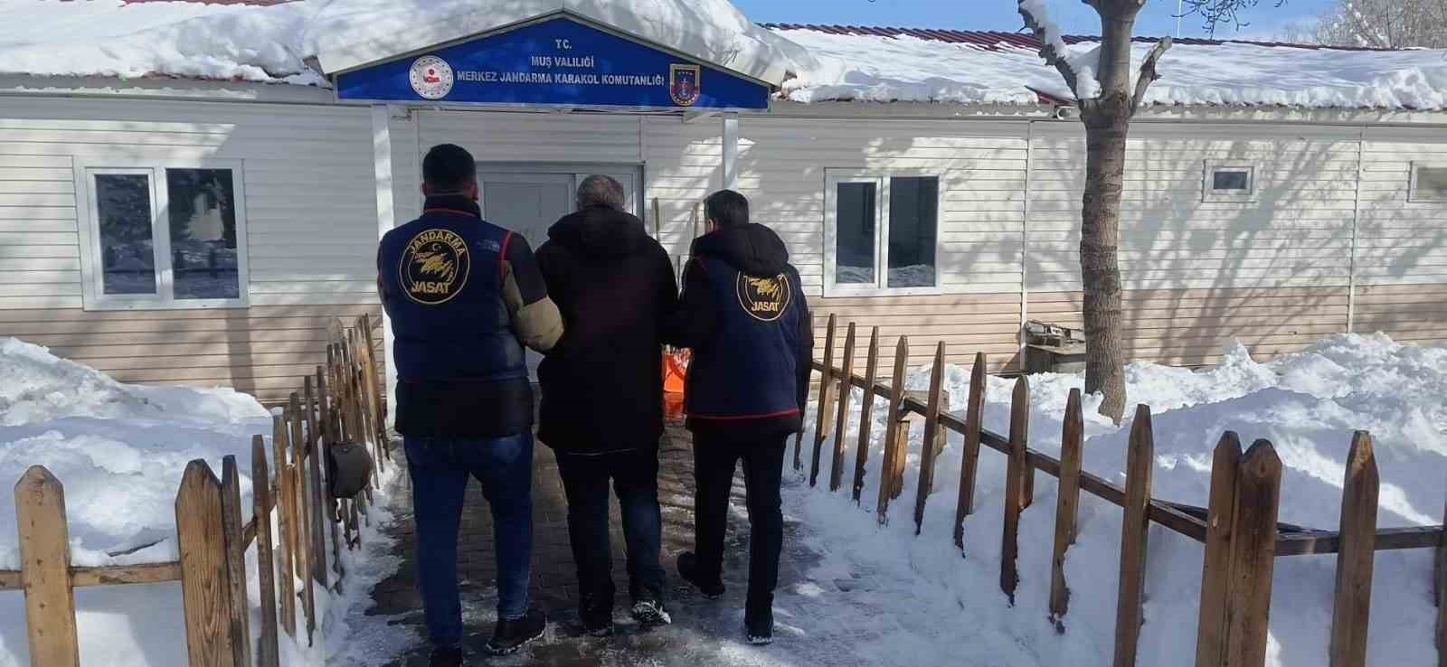Muş’ta 4 yıl 2 ay hapis cezası bulunan şahıs yakalandı