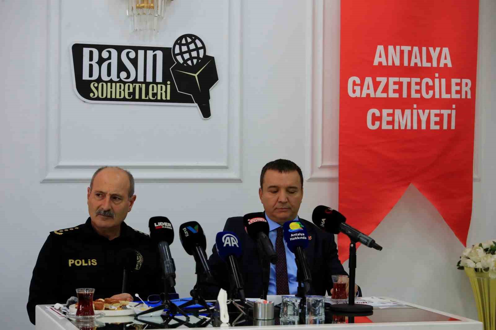 Uyuşturucu ticaretinin merkezi bölgeye ekipler amirliği ve bekar polisler için lojman ile yaşam alanı