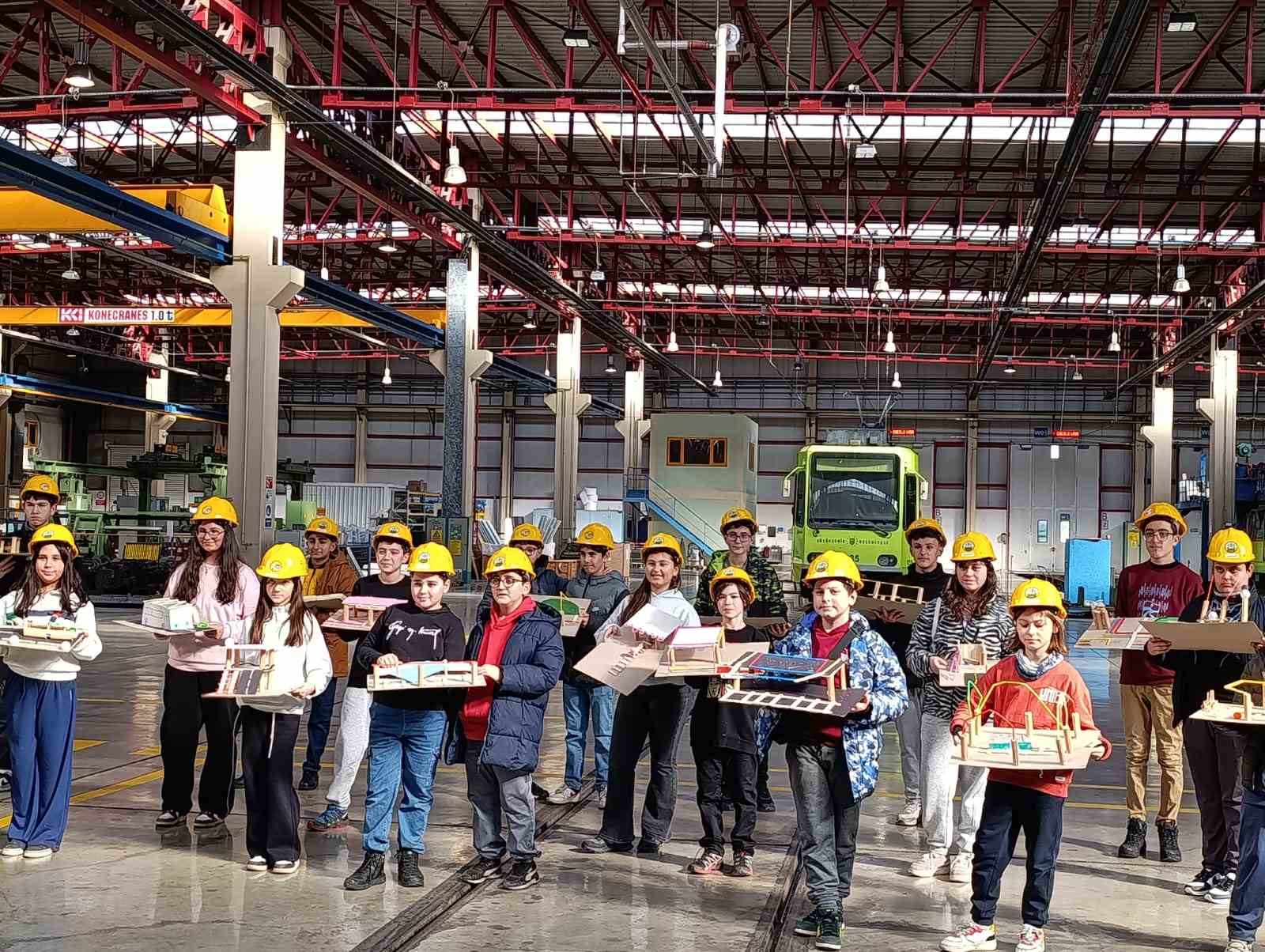 Öğrenciler BURULAŞ’ta hem eğlendi hem de öğrendi