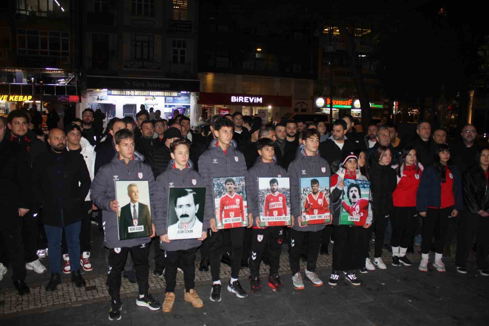 Samsunspor acı kazanın yıl d&ouml;n&uuml;m&uuml;nde y&uuml;r&uuml;d&uuml;
