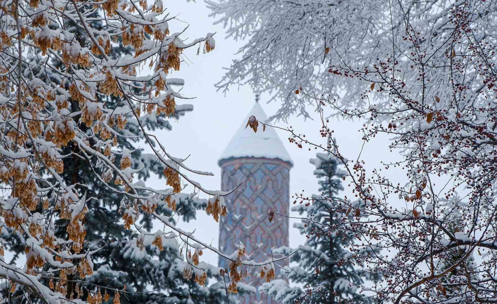 Erzurum’da buzlanma ve dona dikkat