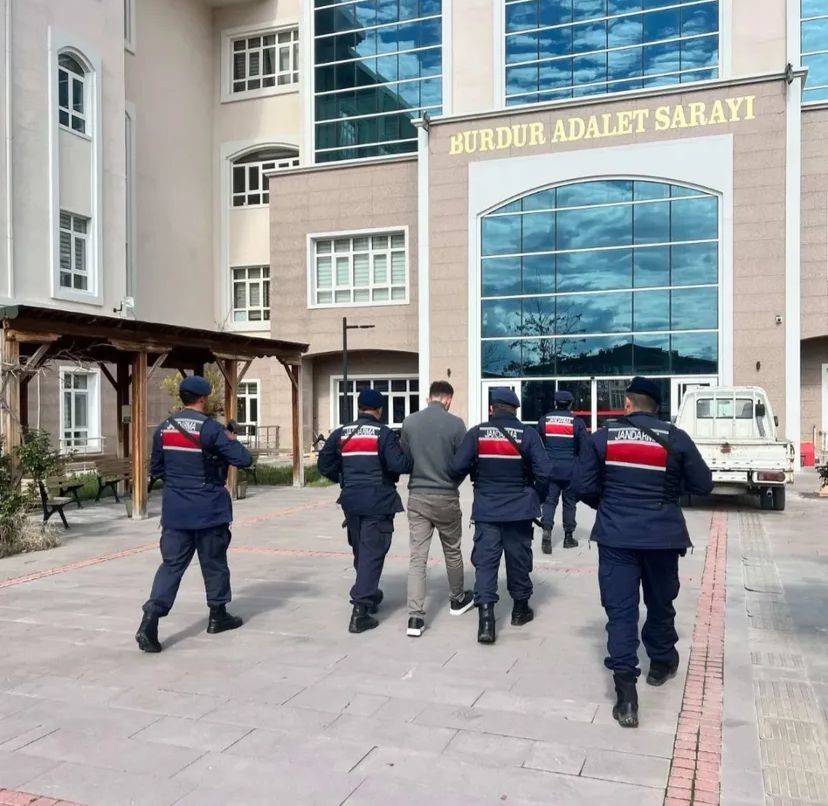 Burdur’da aranan 14 şahıs tutuklandı