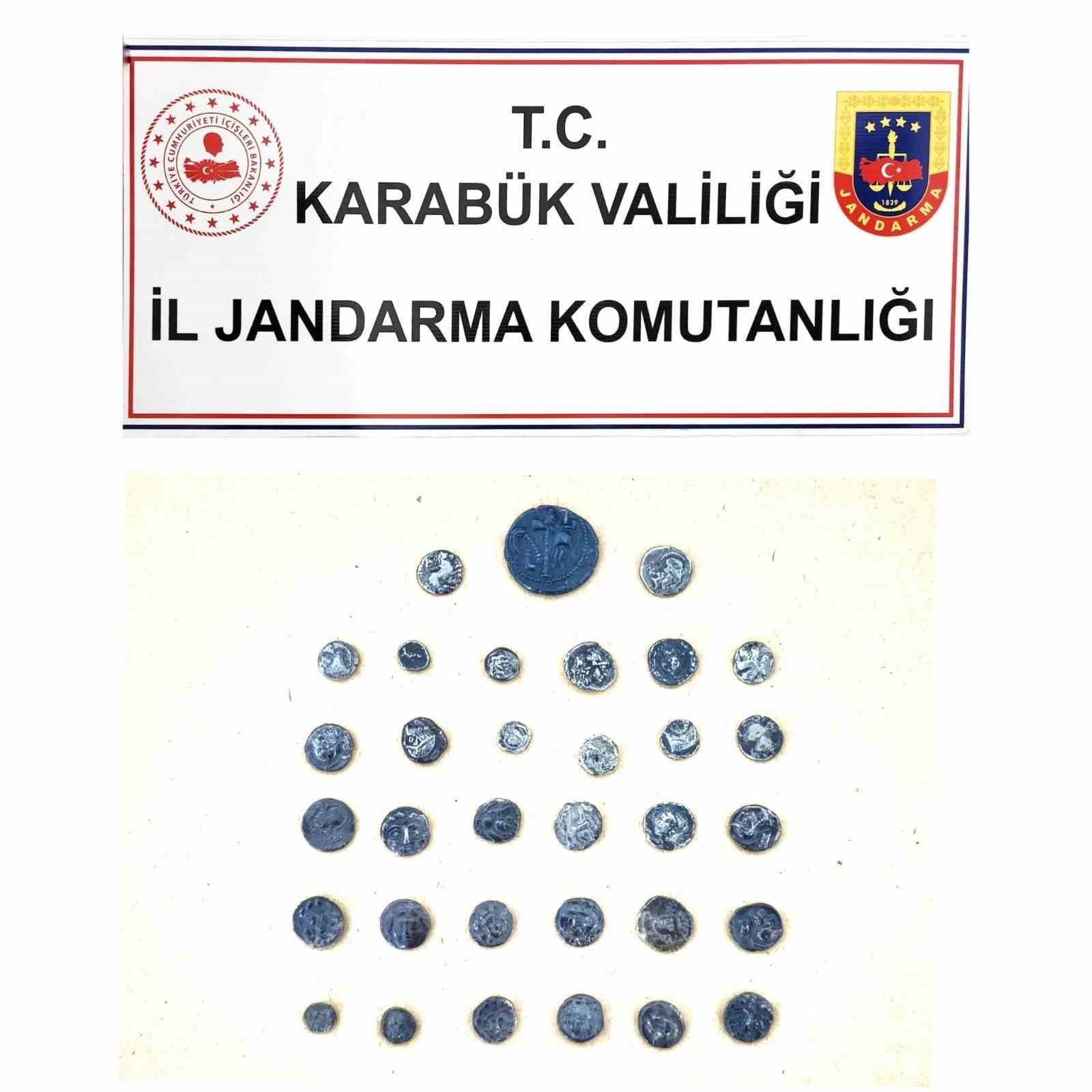 Karabük’te Antik Yunan sikkeleri ele geçirildi