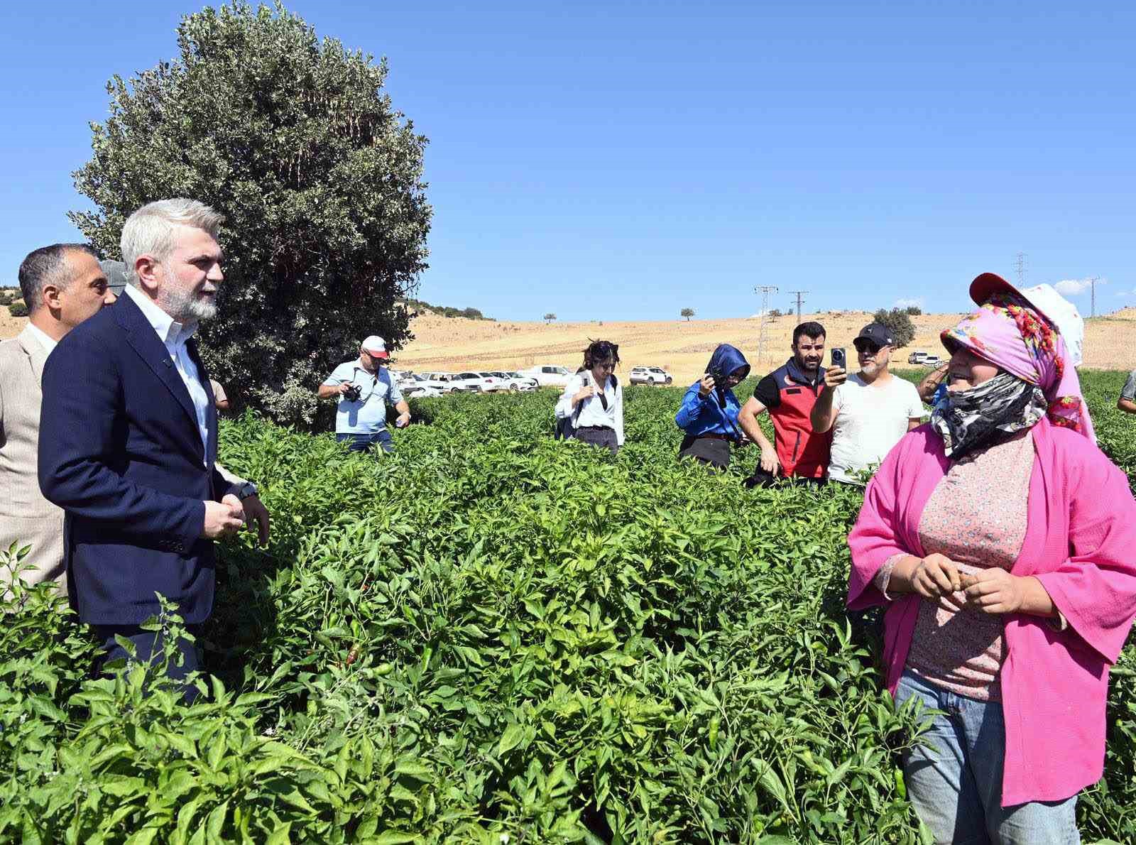 Kahramanmaraş Büyükşehir’den 2025’te çiftçiye 100 milyonluk destek