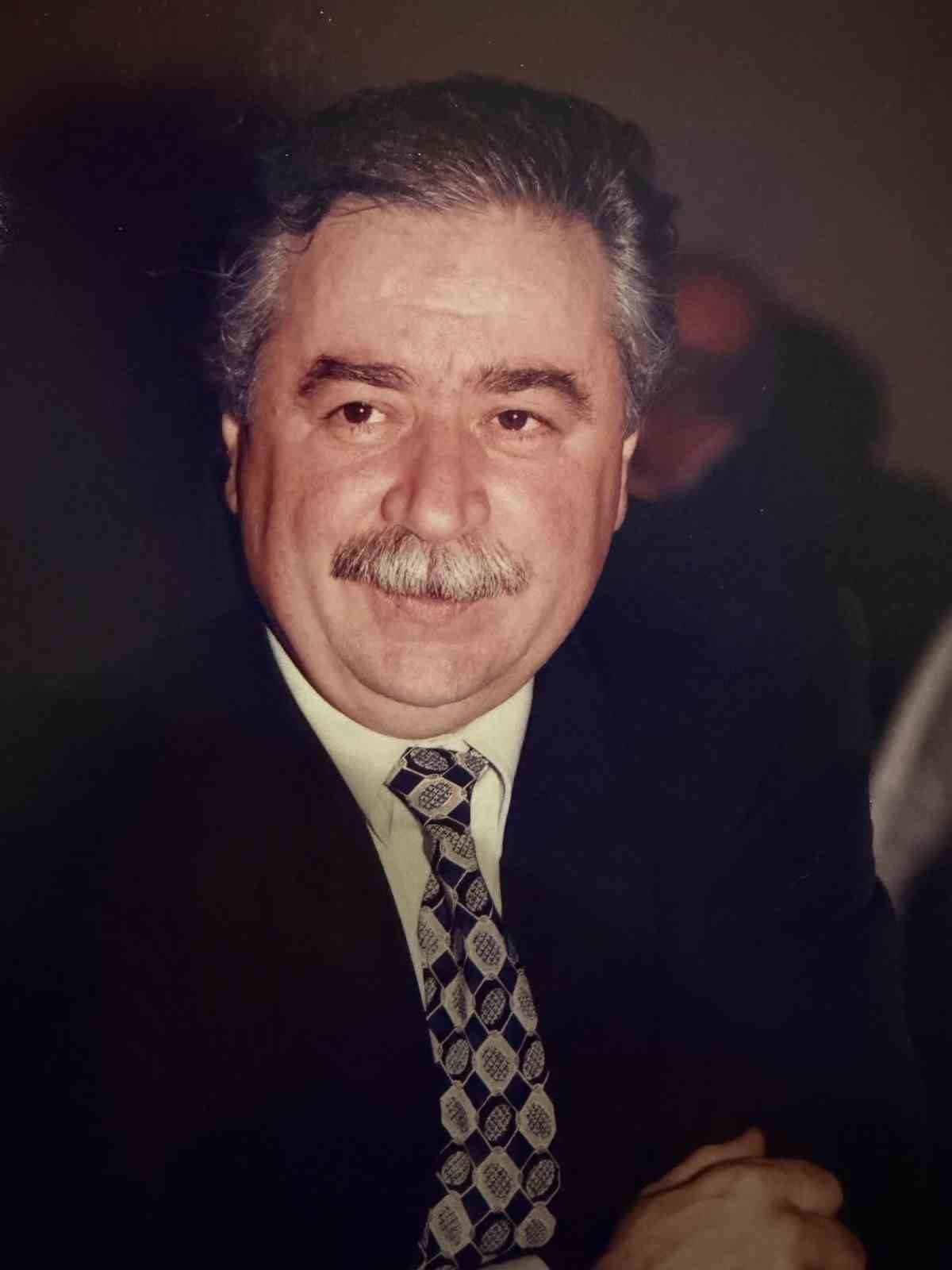 Eski Aliağa Belediye Başkanı ve İzmir Milletvekili Hakkı Ülkü hayatını kaybetti