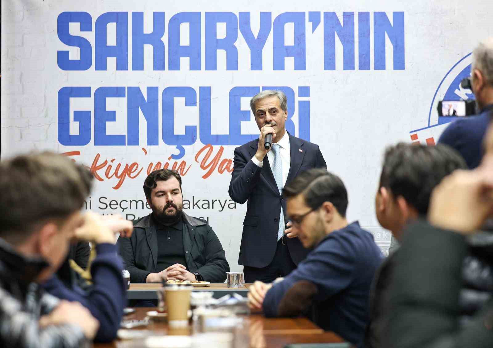 Başkan Alemdar: "Gen&ccedil;lerin yarınları i&ccedil;in şehrimizde b&uuml;y&uuml;k yatırımları hayata ge&ccedil;iriyoruz"
