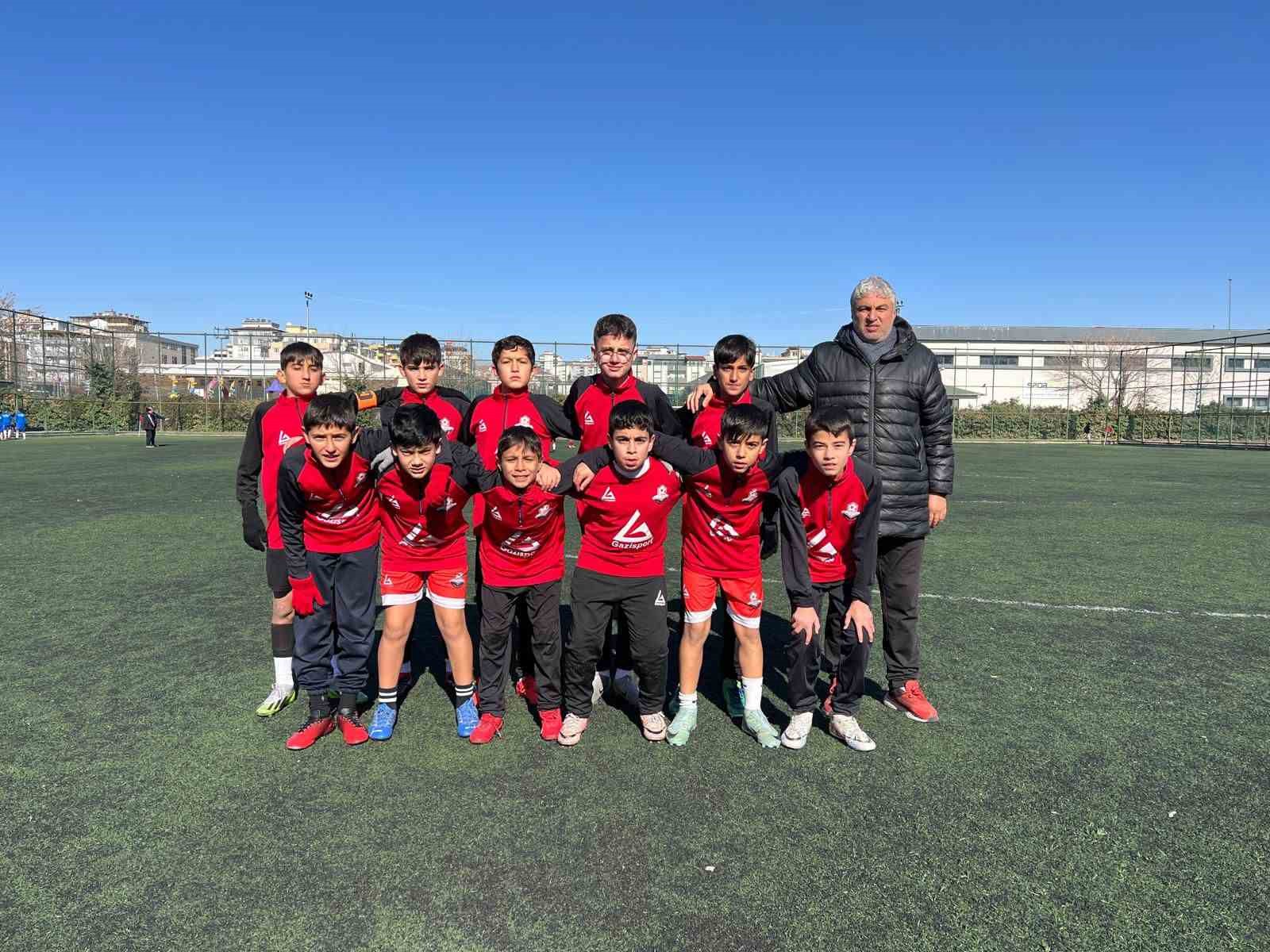 Atatürk&rsquo;ün Gaziantep&rsquo;e gelişinin 93. yıl dönümünde anlamlı turnuva