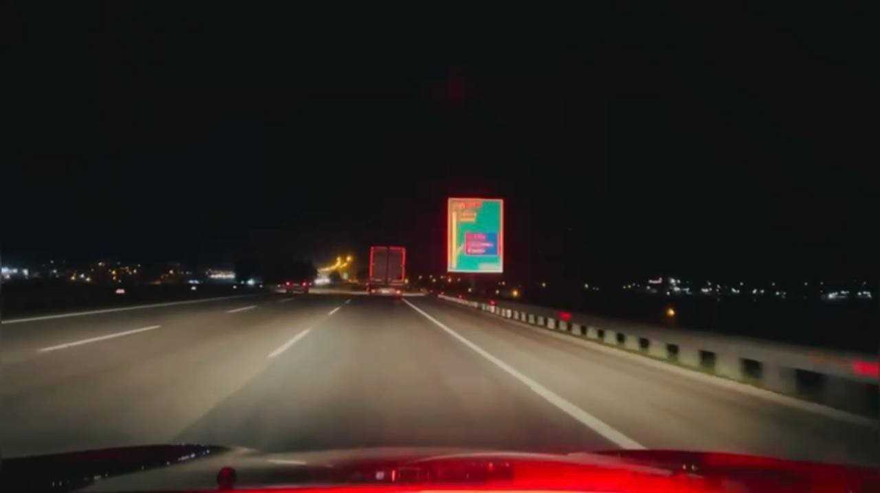 Osmaniye&rsquo;de durdurulan tırda 1 milyon liralık ka&ccedil;ak makaron ele ge&ccedil;irildi
