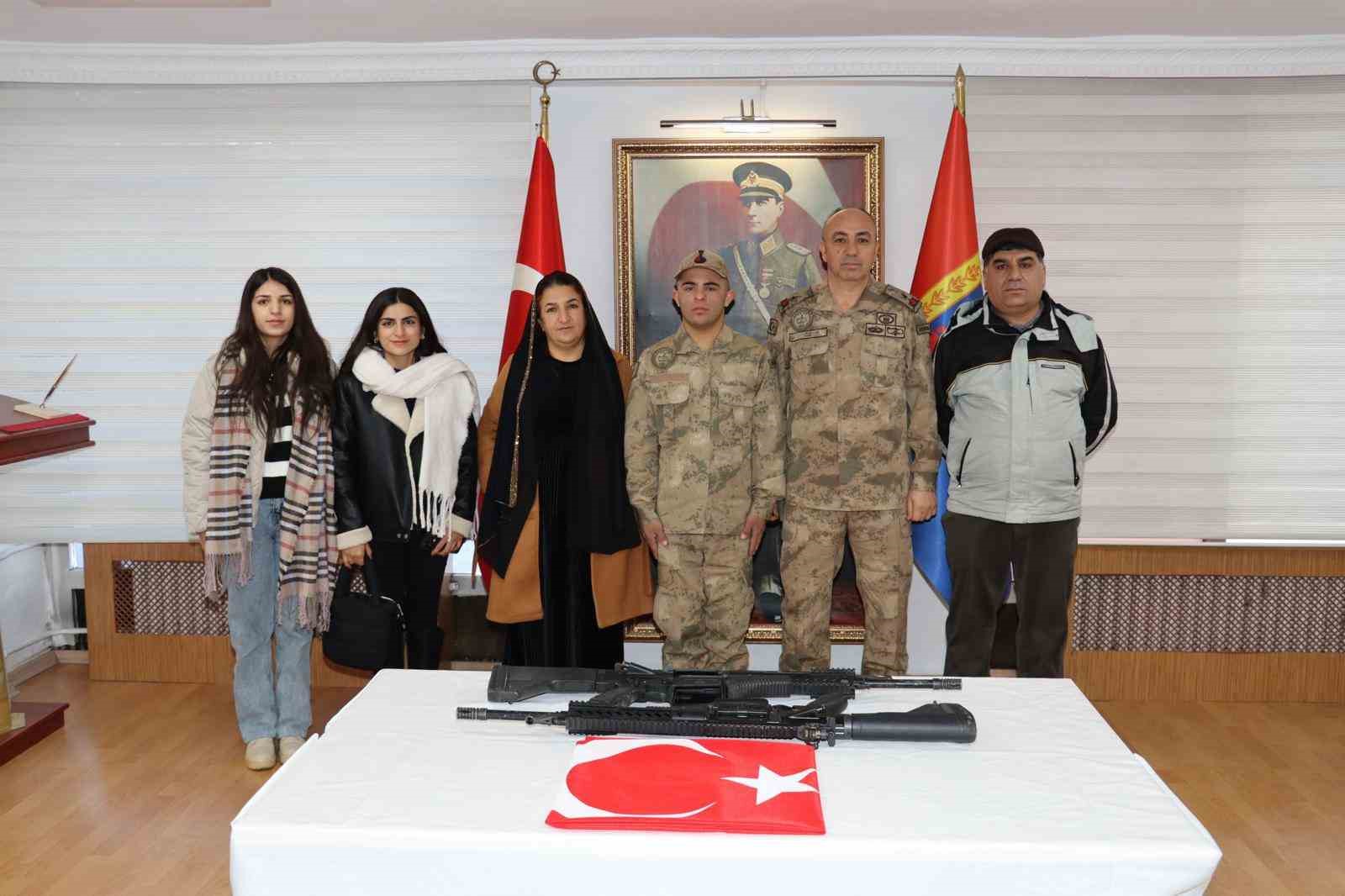 Hakkarili Ertunç için temsili yemin töreni düzenlendi